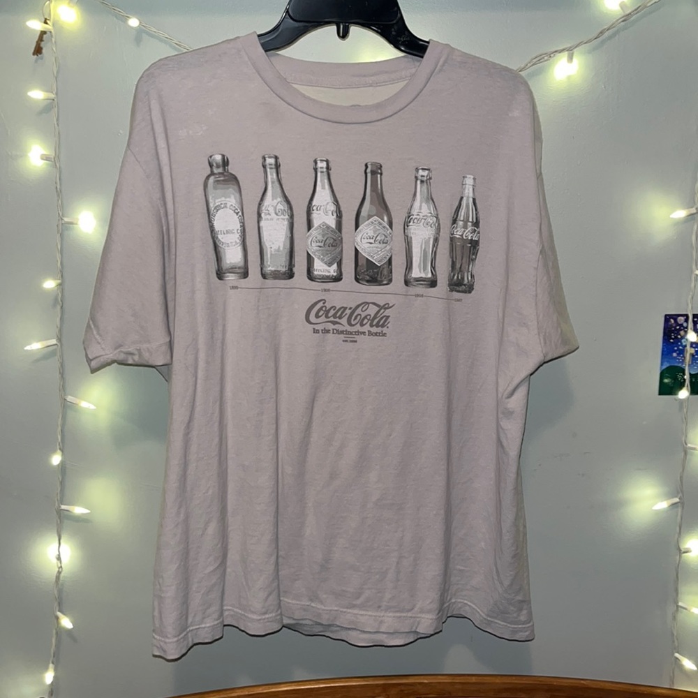 Grey Coca Cola shirt